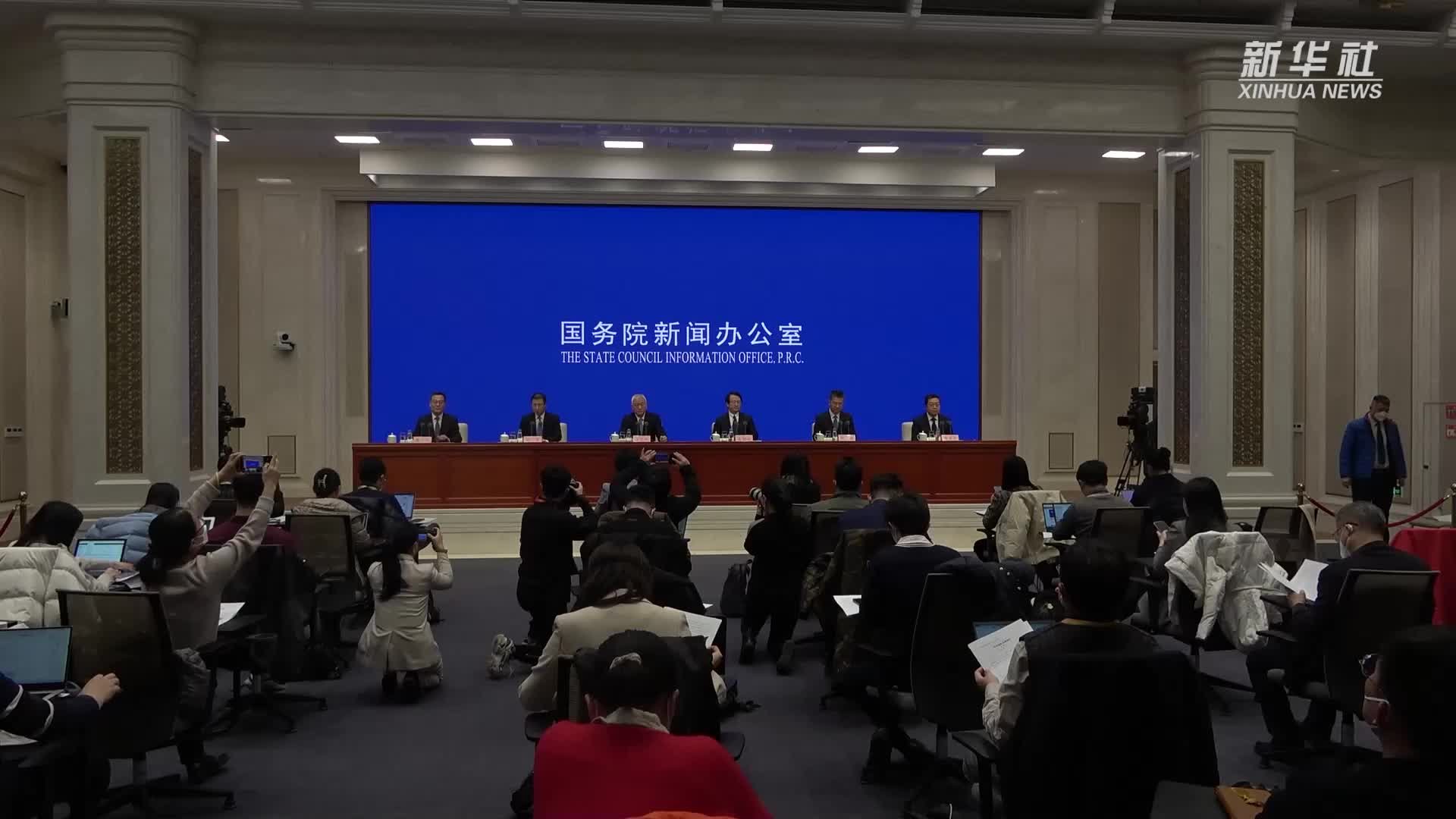 科技经费风险防控，筑牢科技创新安全防线,在科技日新月异的今天，科技创新已成为推动国家进步的核心动力，科技经费作为科技创新的坚实后盾，其风险控制显得尤为关键，本文旨在从科技经费风险控制的重要性、风险类型、防控策略等方面进行深入探讨，以期为我国科技创新提供有益的参考。,科技经费风险把控,第1张